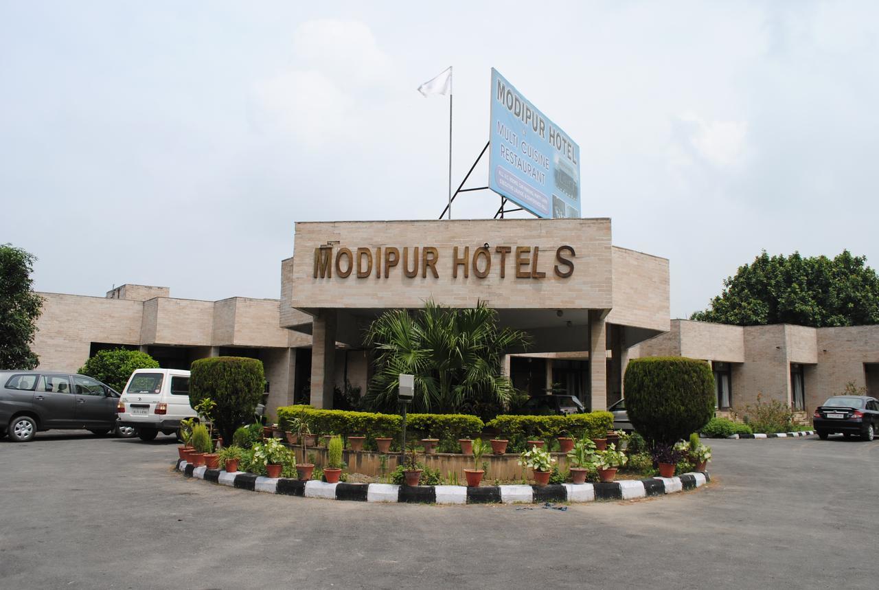 Modipur Hotel Rampur  Exterior photo